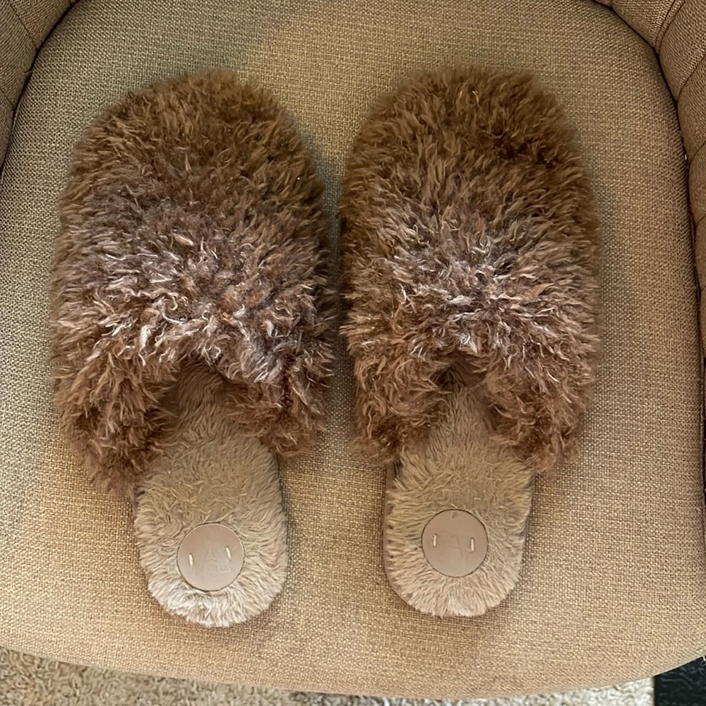 Anthropologie fuzzy slippers